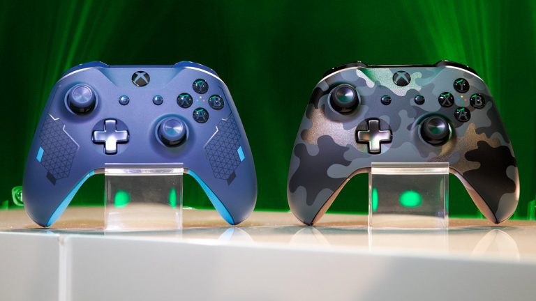 Xbox Night Ops Camo & Sports Blue