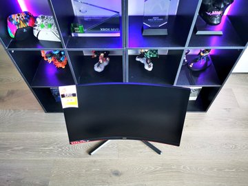 AOC CQ27G3S